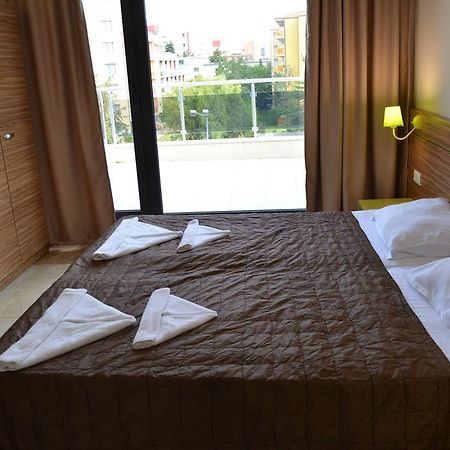 Tm Deluxe Hotel Słoneczny Brzeg Zewnętrze zdjęcie