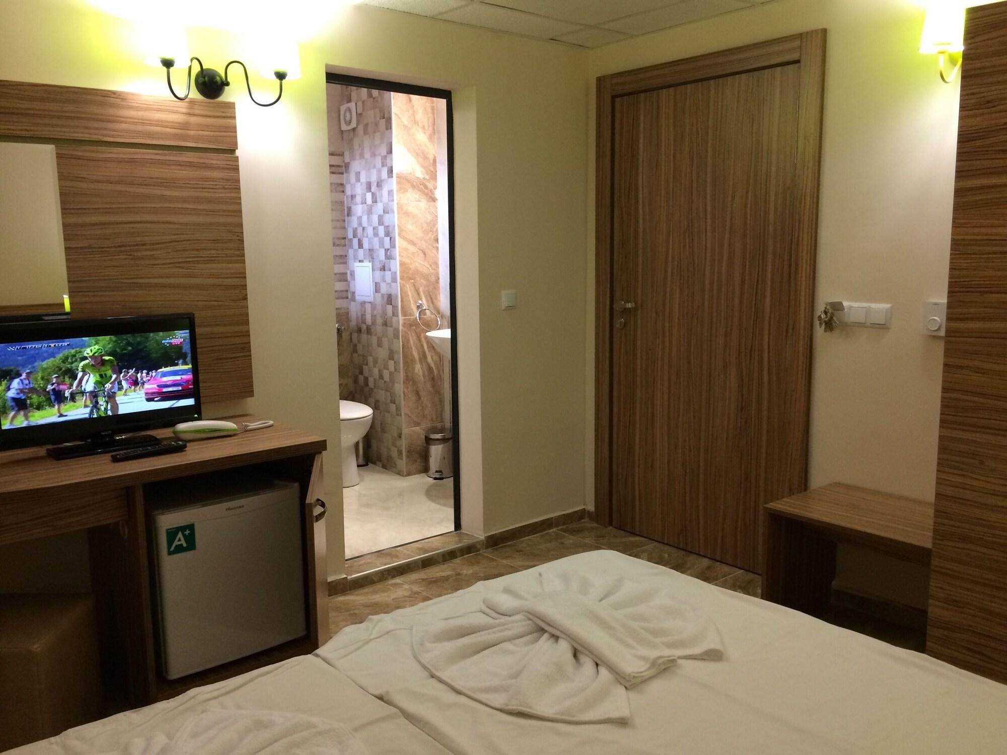 Tm Deluxe Hotel Słoneczny Brzeg Zewnętrze zdjęcie