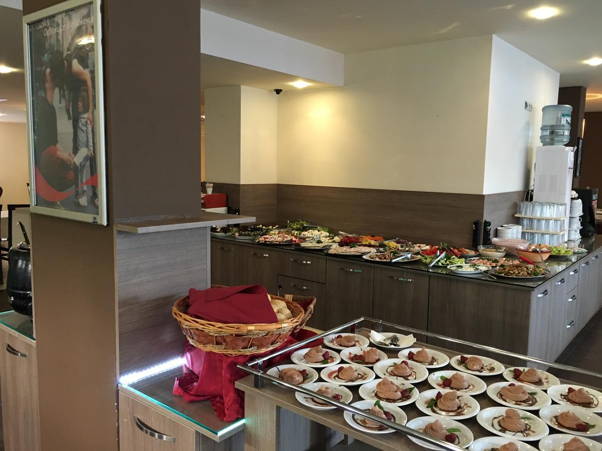 Tm Deluxe Hotel Słoneczny Brzeg Zewnętrze zdjęcie